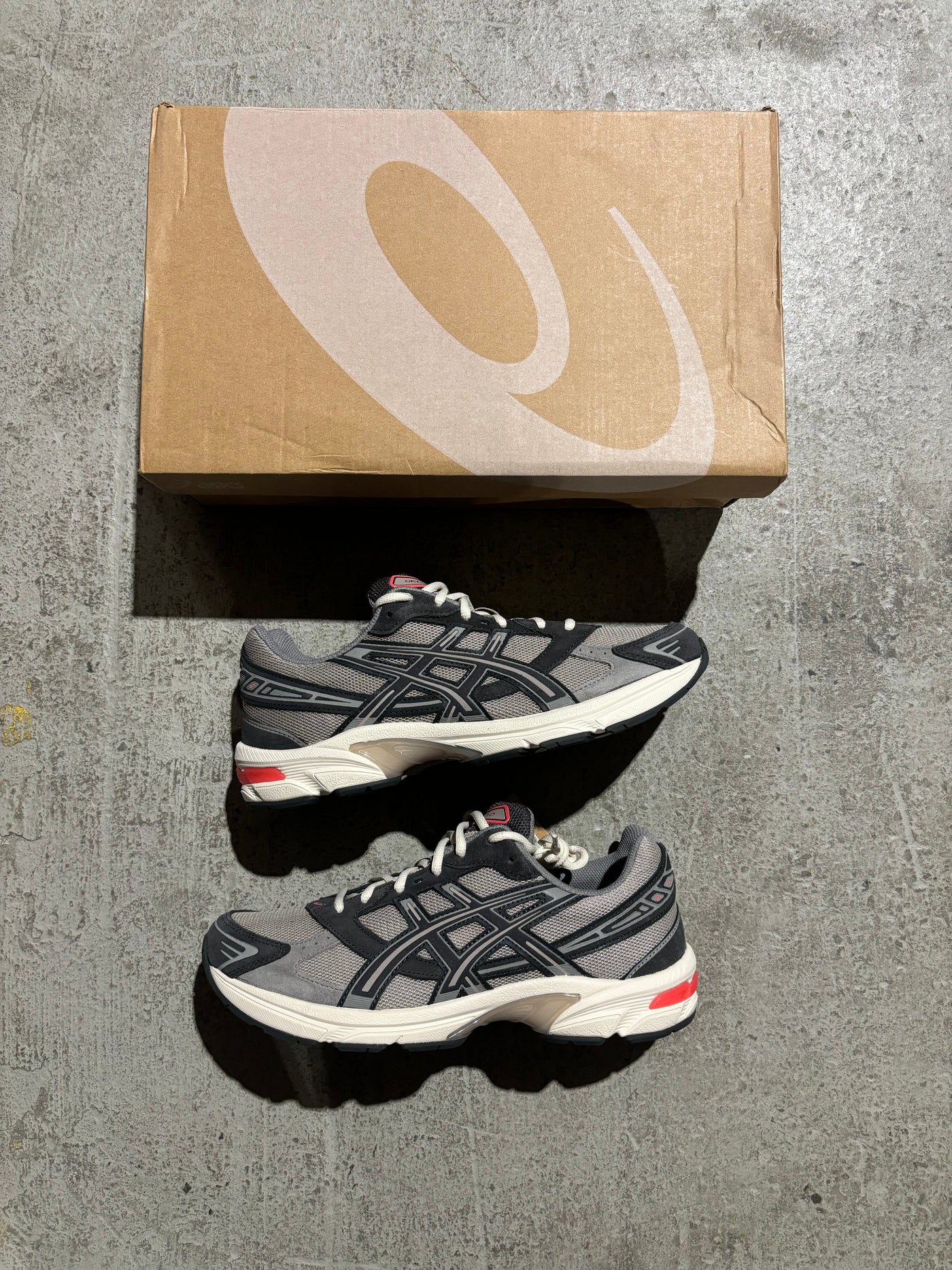 ASICS Gel-1130 Moonrock/Obsidian Grey