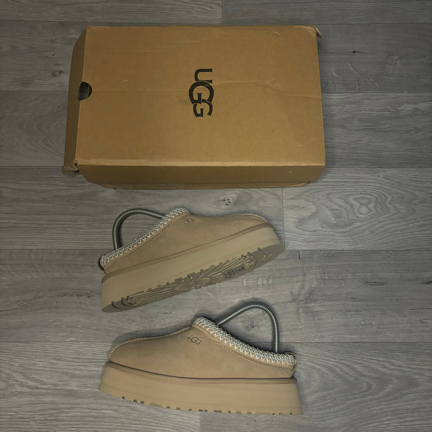 UGG Tazz Sand Slippers