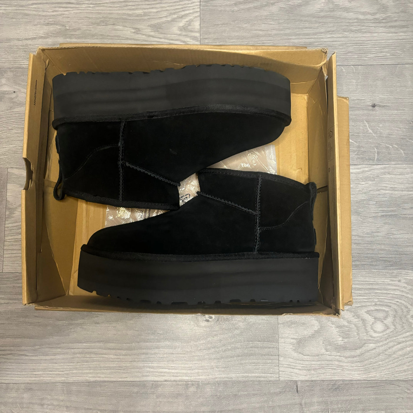 UGG Ultra Mini Platforms Black