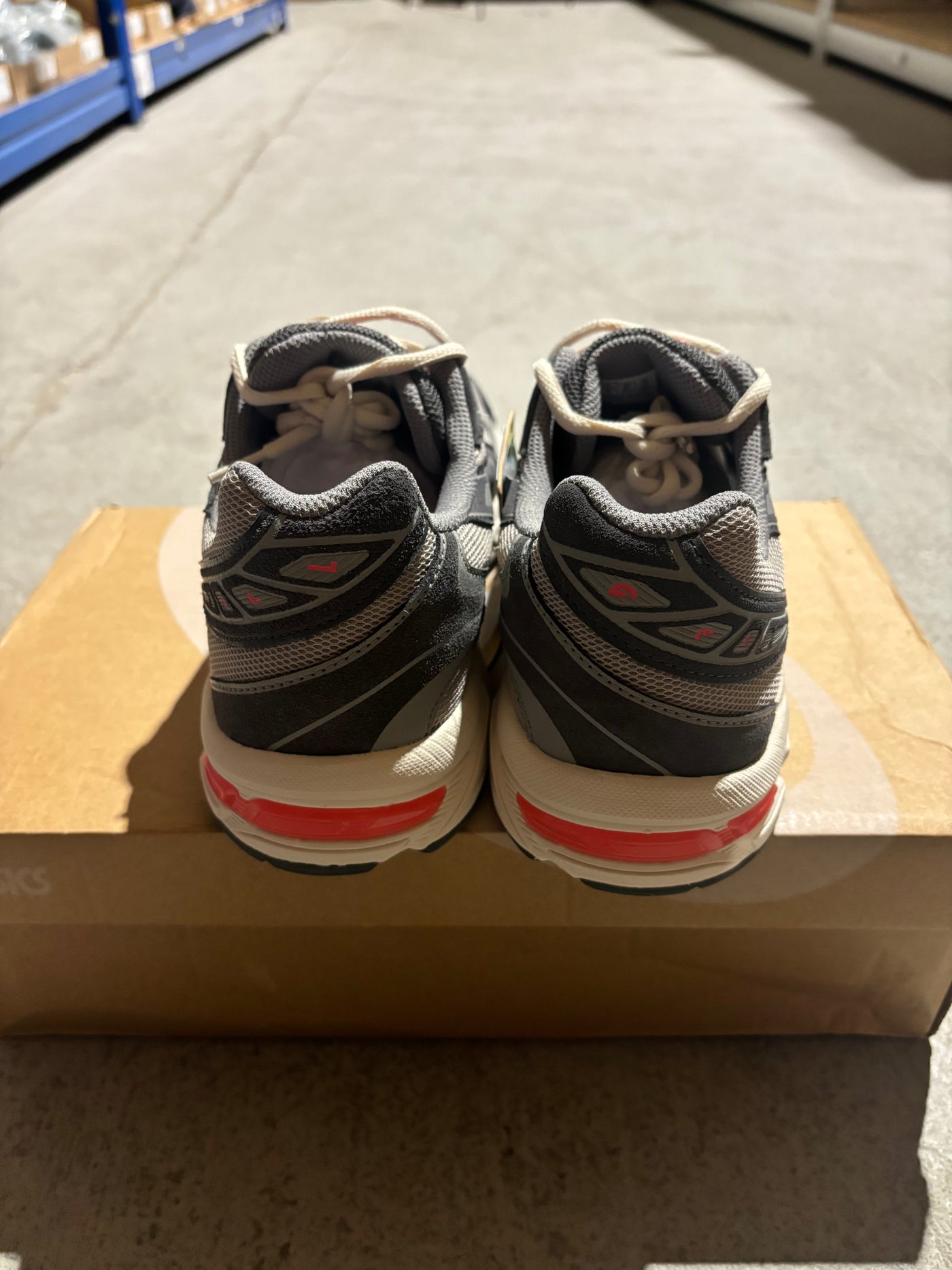 ASICS Gel-1130 Moonrock/Obsidian Grey
